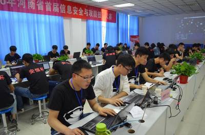 軟件工程專(zhuān)業(yè)（網(wǎng)絡(luò)與信息安全方向）—— 構(gòu)筑數(shù)字世界的安全防線(xiàn)